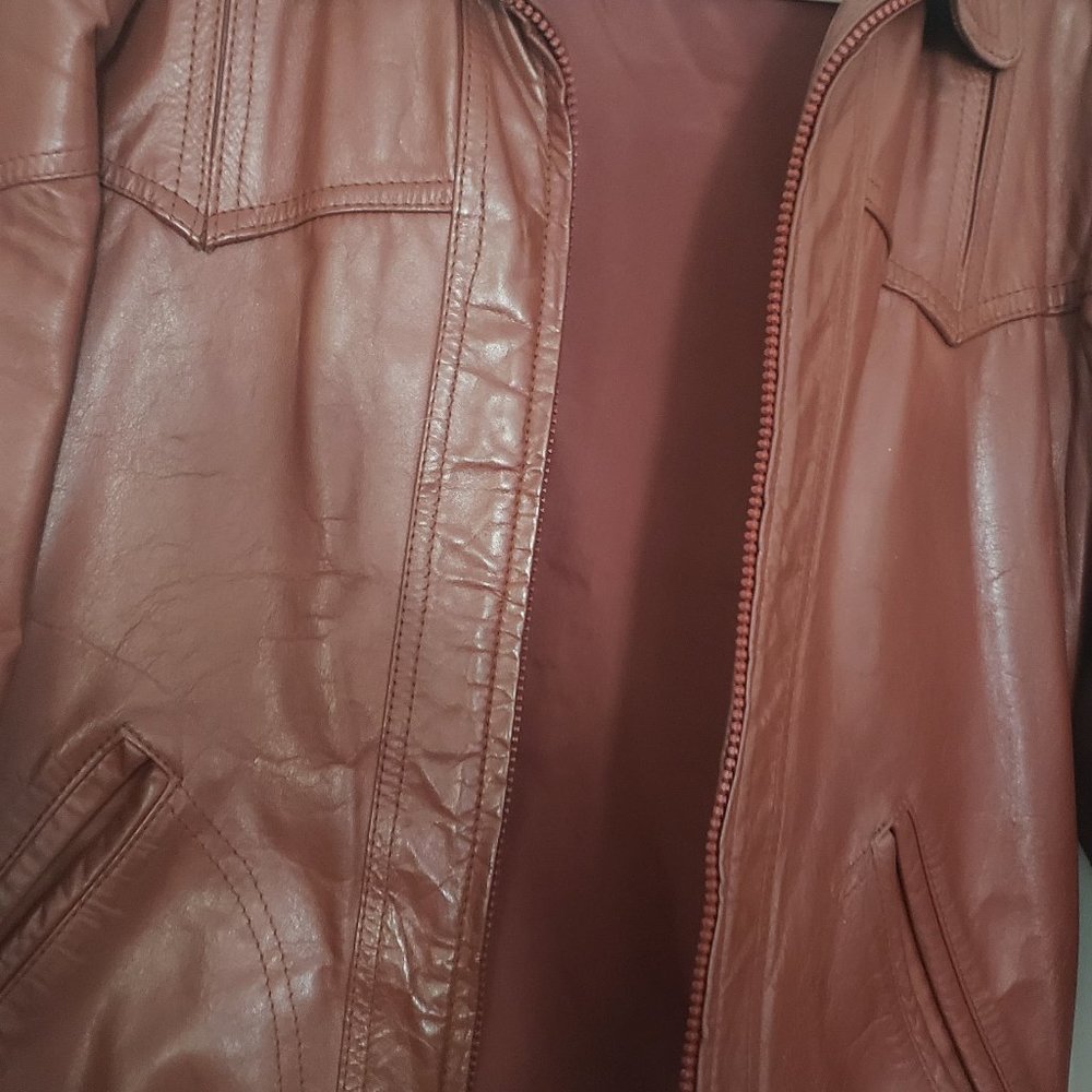 Vintage 1970s leather mens jacket, burnish brown size medium